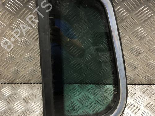 Panel rude bagtil venstre Panel rude bagtil venstre 39466988 39466988