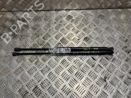 Used Tailgate lift support RENAULT CLIO IV (BH_) 1.2 16V (73 hp) 31244575