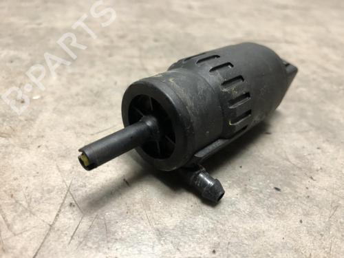 Used Washer pump FIAT 500 C (312_) 1.0 Mild Hybrid (312.AYD1B) (69 hp) 23143560