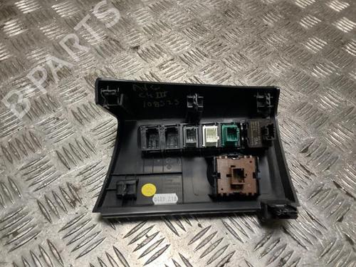 Switch CITROËN C4 III (BA_, BB_, BC_) ë-C4 (BCZKXC, BZCKSC) | BP31147163I30