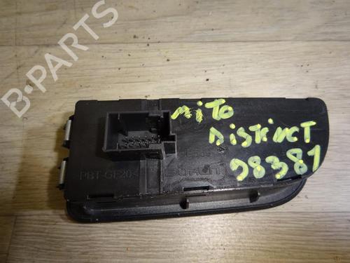 Used Switch ALFA ROMEO MITO (955_) 1.3 MultiJet (955AXP1A, 955AYC1A) (95 hp) 12964032