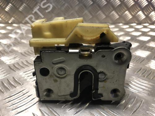 front-right-lock-dacia-duster-hs_-2010-2011-2012-2013-2014-2015-2016-2017-2018-24104504 main image