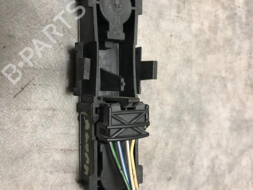 Éclairage de plaque d'immatriculation RENAULT LAGUNA I (B56_, 556_) 1.6 16V (B568, B561) (107 hp) 20617342