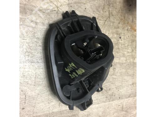 Used Licence plate light PEUGEOT 208 I (CA_, CC_) 1.2 VTI 82 (82 hp) 20618905