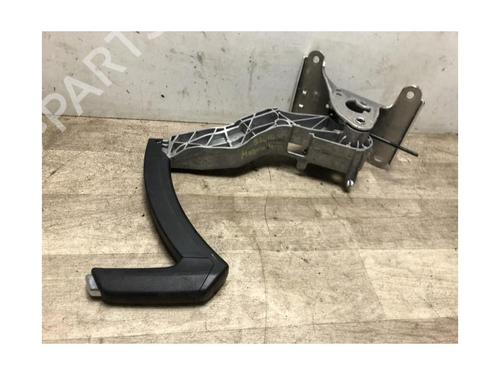Hand brake RENAULT MEGANE IV Grandtour (K9A/M/N_) 1.5 Blue dCi 115 (K9A6) | BP23872130I18 