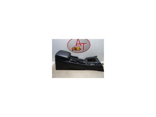 Used Middle console SUZUKI GRAND VITARA II (JT, TE, TD) 1.9 DDiS All-wheel Drive (JT419, TD44, JB419WD, JB419XD,... (129 hp) 29052987