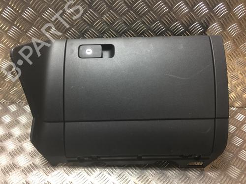 Used Glove box VW GOLF VII (5G1, BQ1, BE1, BE2) 1.4 TSI (125 hp) 25306719