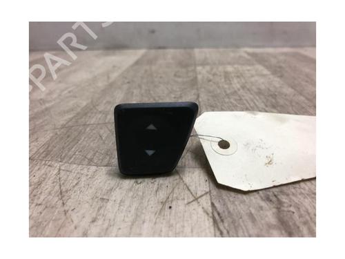 Right front window switch FIAT 500 (312_) 1.2 (312AXA1A) | BP23128332I26 