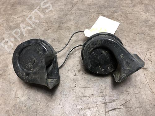 Used Horn PEUGEOT 3008 I MPV (0U_) 1.6 BlueHDi 120 (120 hp) 20634204