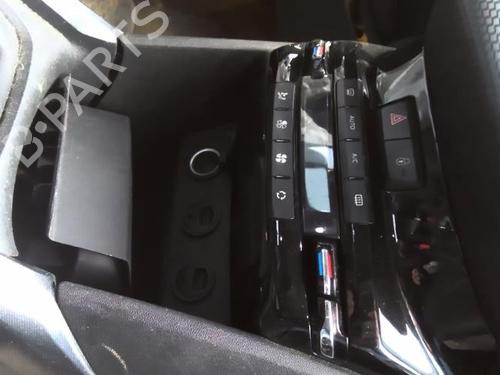 Antenna/Base PEUGEOT 2008 I (CU_) 1.2 VTi | BP30796830C140