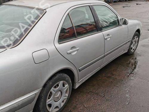 Used Parts MERCEDES-BENZ E-CLASS (W210) E 200 CDI (210.007) 4419806