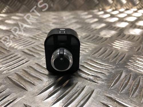 Comando retrovisori AUDI A3 Sportback (8VA, 8VF) 35 TFSI (150 hp) 31203464