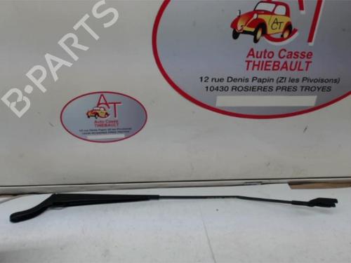Used Front windshield wiper arm PEUGEOT 208 I (CA_, CC_) 1.6 HDi (114 hp) 13263588