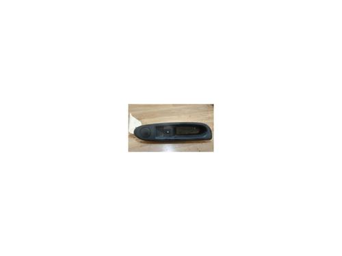 Used Right front window switch RENAULT CLIO II (BB_, CB_) 1.5 dCi (B/C2J) (68 hp) 13225418
