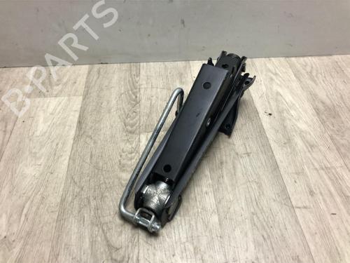 Used Jack Kit VOLVO S60 I (384) R 2,5 T AWD (300 hp) 30785216