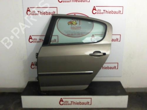 Porta trás esquerda PEUGEOT 407 (6D_) 2.0 HDi 135 (6DRHRH, 6DRHRE, 6DRHRG, 6DRHRJ) (136 hp) 31199160