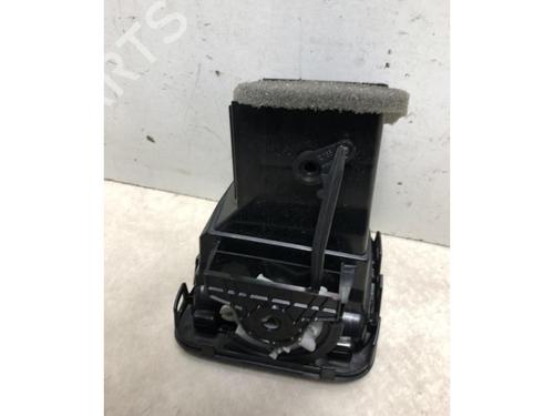 Air vent VW SCIROCCO III (137, 138) 2.0 TDI | BP20614035I21 