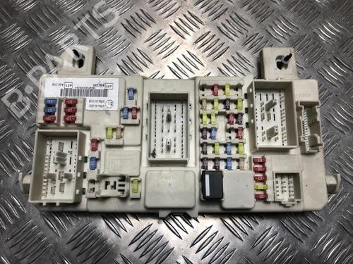 Used Fuse box Fuse box FORD FOCUS II (DA_, HCP, DP) 2.5 ST (225 hp) 25306579 25306579