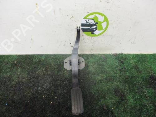 Used Pedal DACIA SANDERO 1.4 MPI LPG (72 hp) 13275303