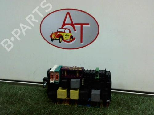 Used Fuse box MERCEDES-BENZ GLA-CLASS (X156) GLA 180 CDI / d (156.912) (109 hp) 13037797