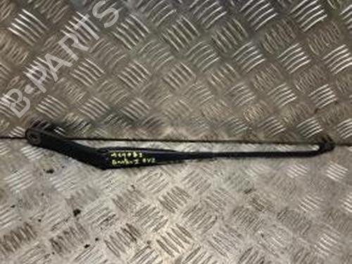 Used Front windshield wiper arm DACIA DUSTER (HS_) 1.5 dCi (109 hp) 30765346