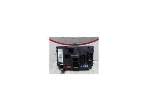 Used Fuse box PEUGEOT EXPERT Van (VF3A_, VF3U_, VF3X_) 2.0 HDi 120 (120 hp) 13267591