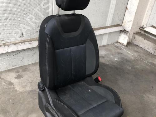 Right front seat CITROËN C4 II (NC_) 1.6 HDi 90 | BP20623909C16