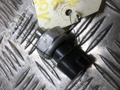 Used Electronic sensor TOYOTA RAV 4 III (_A3_) 2.2 D 4WD (ALA30_, ALA30R) (150 hp) 31201727