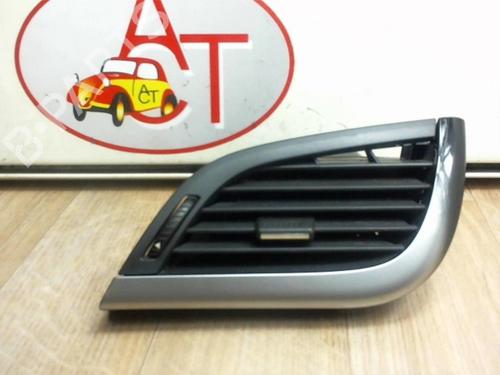 Used Air vent PEUGEOT 207 (WA_, WC_) 1.6 16V Turbo (156 hp) 13127603