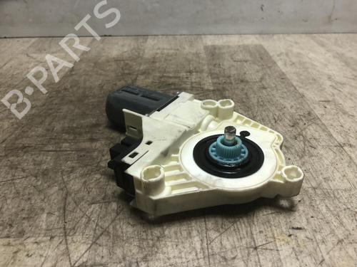 Used Right front window motor AUDI A4 B8 Avant (8K5) 2.0 TDI (143 hp) 23035987