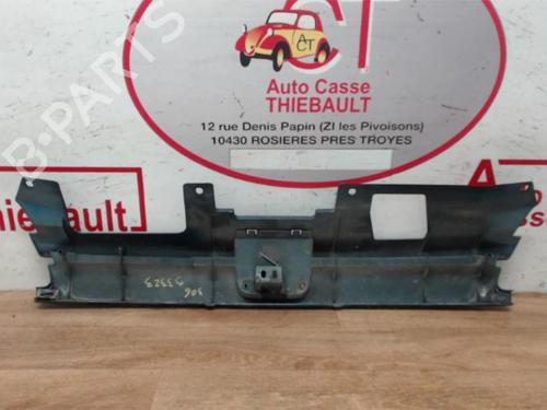 Grille PEUGEOT 306 (7B, N3, N5) 1.9 STD | BP20616383C40 