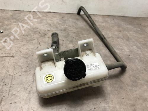 Used Brake master cylinder NISSAN NV200 Van 1.5 dCi 85 (M20, M20N, M20M) (86 hp) 20633839