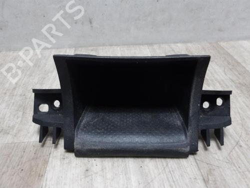 Koppholder/Gjenstandsholder CHEVROLET CRUZE Hatchback (J305) 1.7 D (131 hp) 26957123