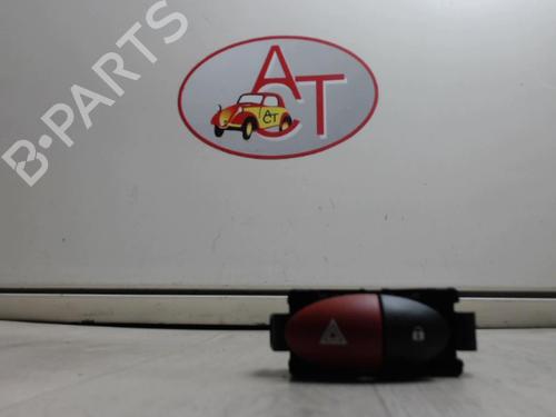 Used Warning switch RENAULT TWINGO II (CN0_) 1.2 16V (CN0K, CN0V, CN0A) (76 hp) 13228775