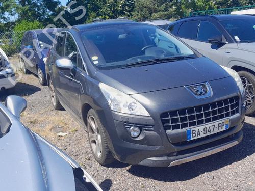 Right front fog light PEUGEOT 3008 I MPV (0U_) 1.6 HDi | BP31198872C31