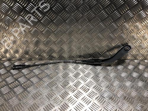 Front windshield wiper arm BMW 1 (F21) 118 d | BP24321863C143