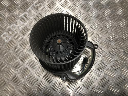 Varmeblæser RENAULT MEGANE IV Hatchback (B9A/M/N_) 1.5 dCi 110 (B9A3) (110 hp) 31201006