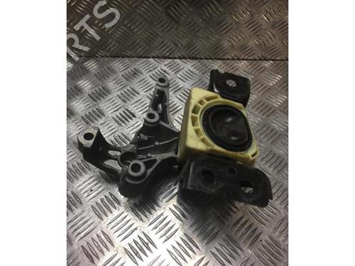 Engine mount RENAULT CLIO IV (BH_) 1.5 dCi 75 | BP25799907M89