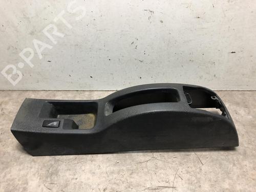 Middenconsole DACIA SANDERO II TCe 90 (B8M1, B8MA, B8AC) (90 hp) 31204530