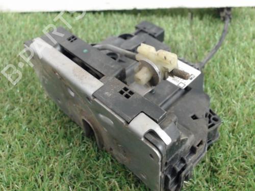 Used Front right lock OPEL CORSA D (S07) 1.3 CDTI (L08, L68) (75 hp) 25121701