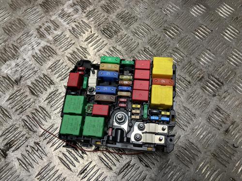Used Fuse box CITROËN C3 AIRCROSS II (2R_, 2C_) 1.5 BlueHDi 120 (2CYHXX) (120 hp) 31203170
