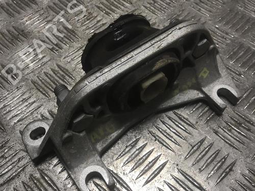 Used Engine mount RENAULT KANGOO / GRAND KANGOO II (KW0/1_) 1.5 dCi (KW0C, KW2C, KW4C) (106 hp) 31200505