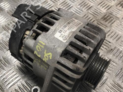 Used Alternator FIAT 500 (312_) 1.2 (312AXA1A) (69 hp) 31204739