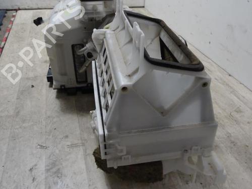 Used Heater matrix box SUZUKI GRAND VITARA II (JT, TE, TD) 1.9 DDiS All-wheel Drive (JT419, TD44, JB419WD, JB419XD,... (129 hp) 13036833