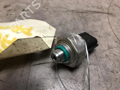 Used Electronic sensor DACIA SANDERO II TCe 90 (B8M1, B8MA, B8AC) (90 hp) 31195917