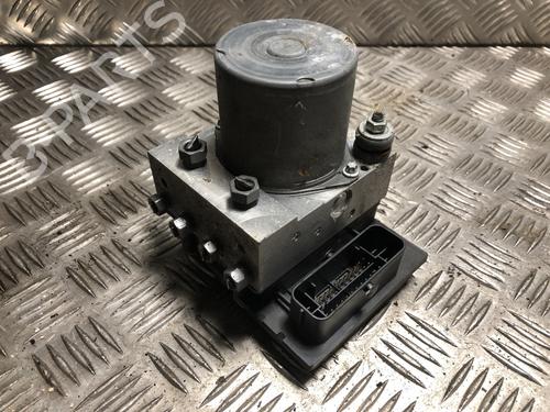 Abs pomp PEUGEOT 3008 I MPV (0U_) 1.6 THP (156 hp) 32999044