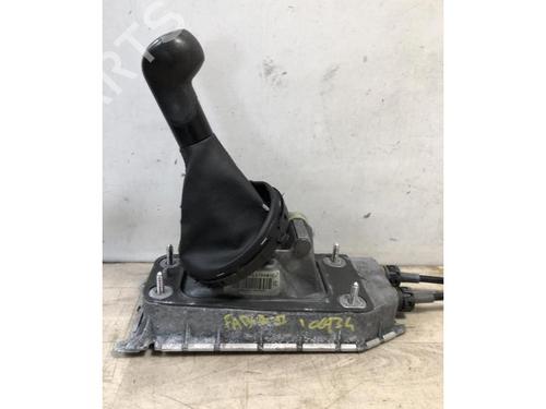 Gear lever SKODA FABIA II (542) 1.6 TDI | BP20632456M90 