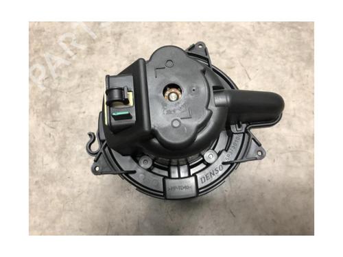 Heater blower motor DACIA SANDERO II TCe 90 (B8M1, B8MA, B8AC) | BP20634837M62 