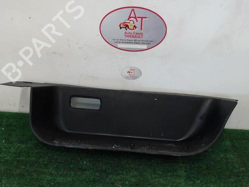 Used Step NISSAN PRIMASTAR Van (X83) 2.0 dCi 115 (114 hp) 13127549