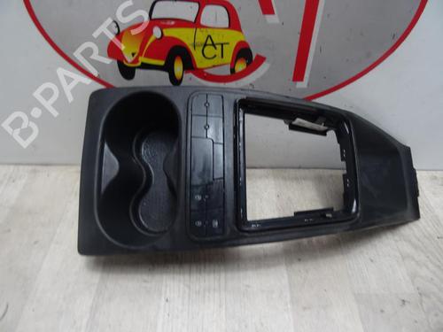 Used Middle console SEAT IBIZA IV (6J5, 6P1) 1.2 TDI (75 hp) 29196838